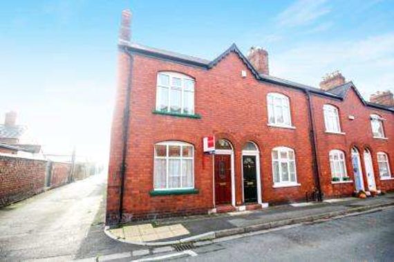 2 Bedroom End of Ter...